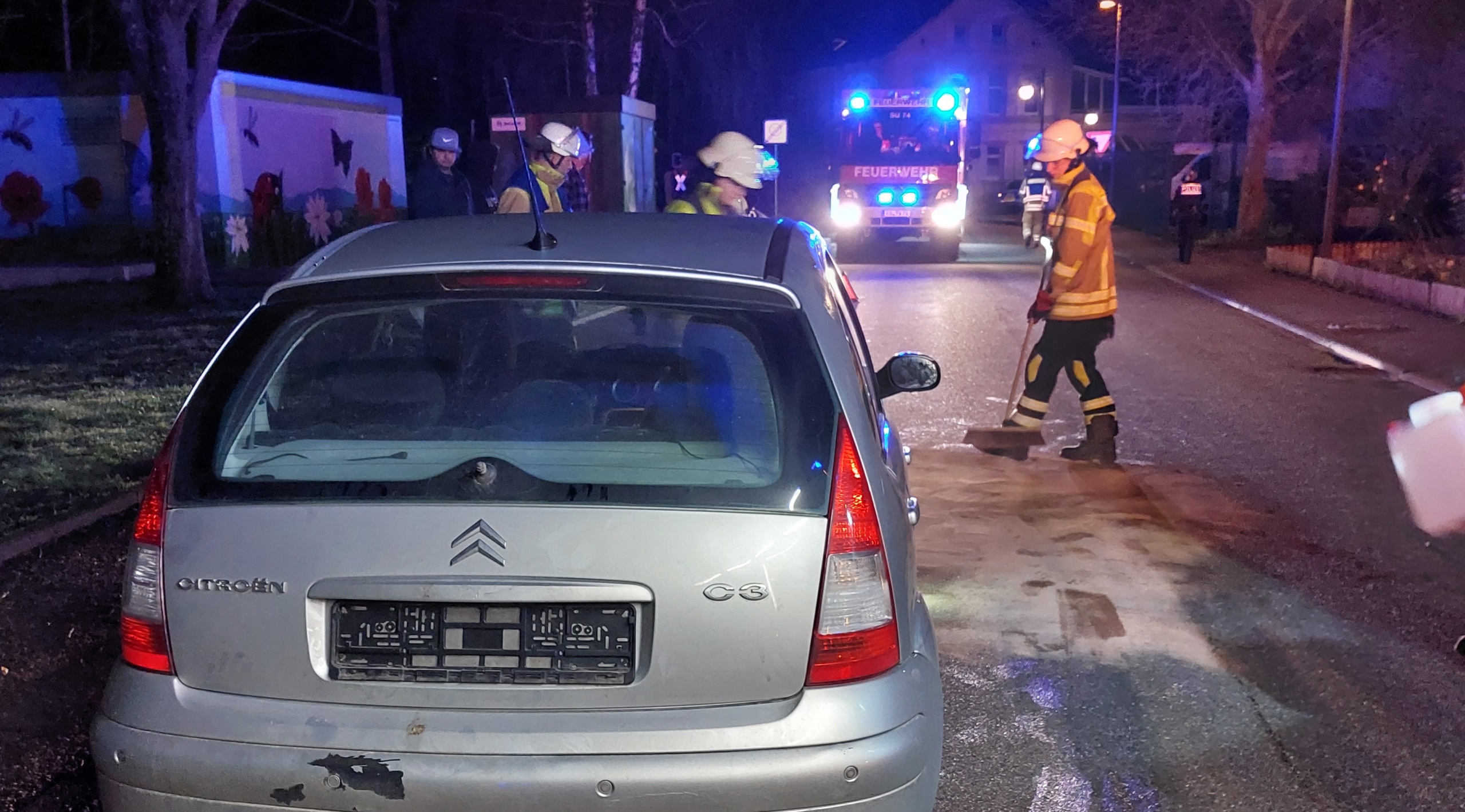 Einsatzbericht TH U – Öl/Benzin nach VU aufnehmen